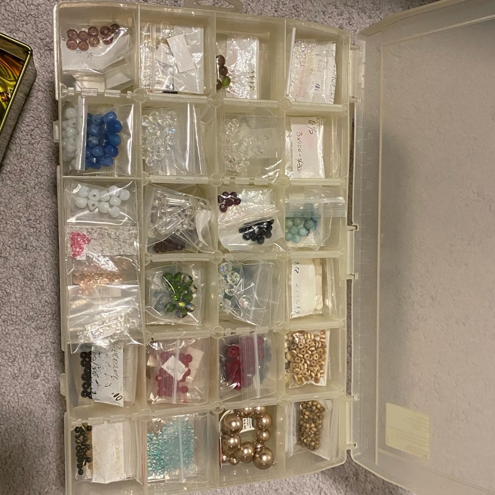 Jewelry Making Inventory - Picture 4 of 12